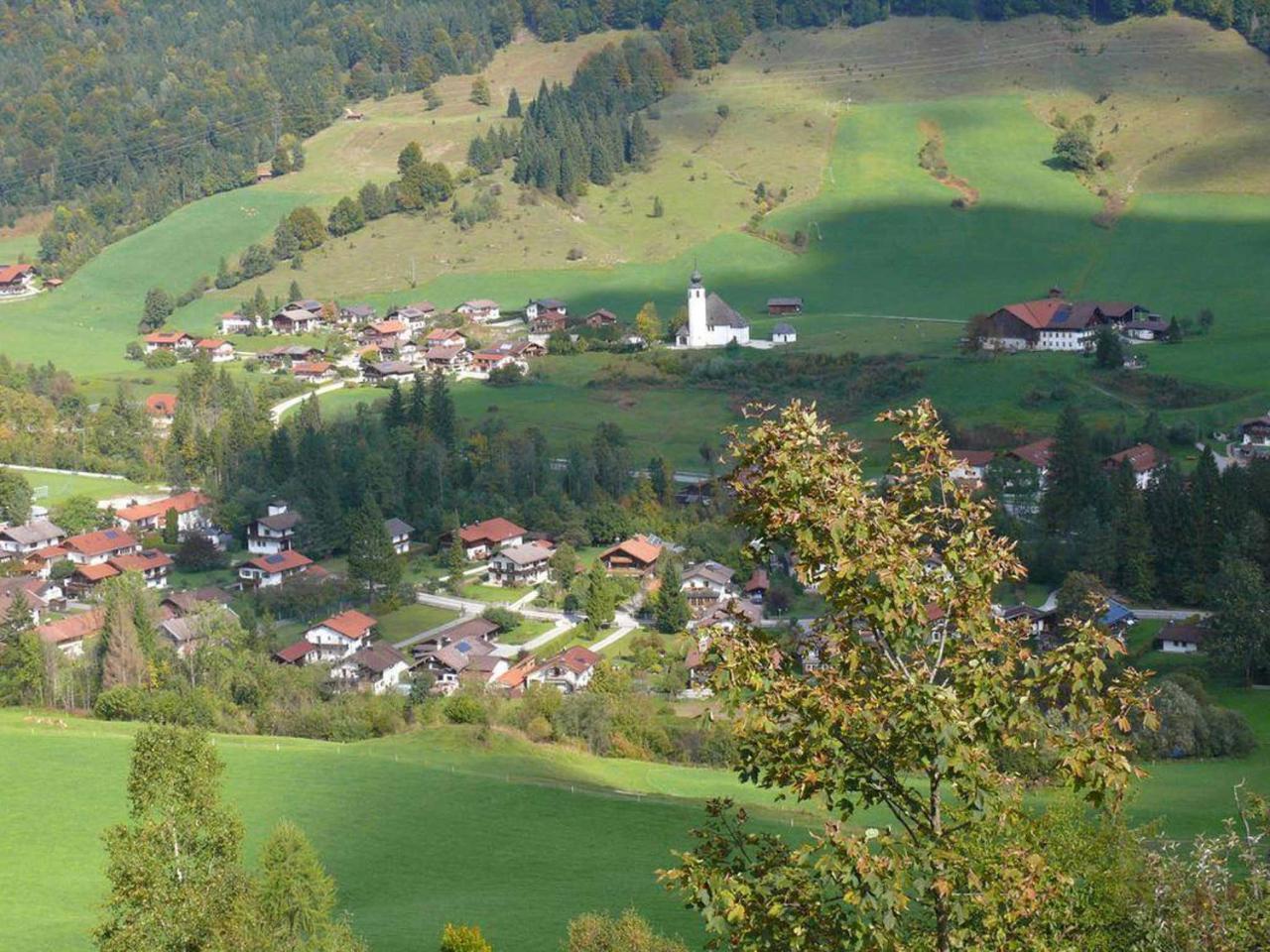 Haus Eicher ชไนซ์ลรอยธ์ ภายนอก รูปภาพ