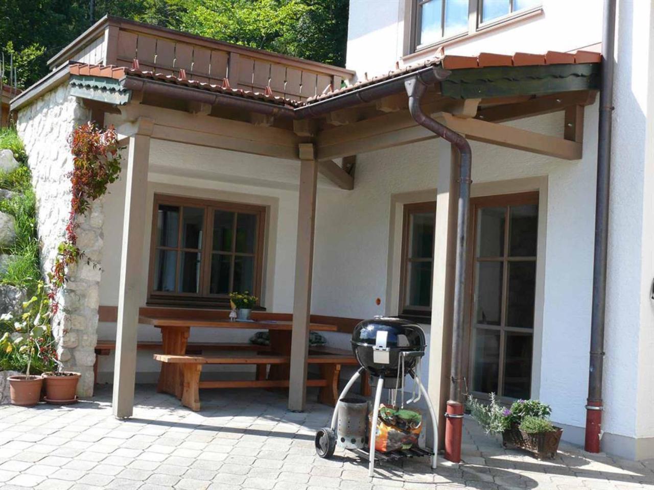 Haus Eicher ชไนซ์ลรอยธ์ ภายนอก รูปภาพ