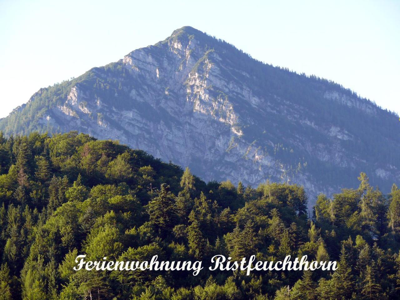 Haus Eicher ชไนซ์ลรอยธ์ ภายนอก รูปภาพ